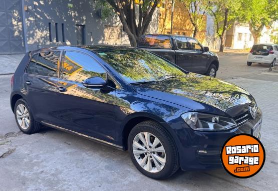 Autos - Volkswagen Golf confortline 1.4 TSI 2017 Nafta 126000Km - En Venta