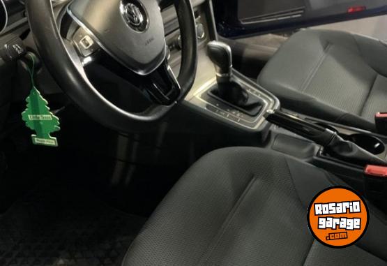 Autos - Volkswagen Golf confortline 1.4 TSI 2017 Nafta 126000Km - En Venta