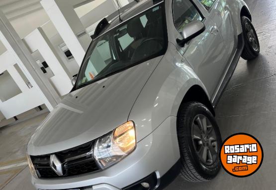 Camionetas - Renault Duster Privilege 2016 Nafta 74329Km - En Venta