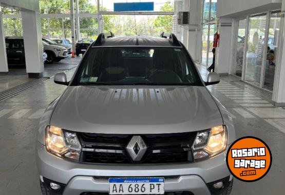 Camionetas - Renault Duster Privilege 2016 Nafta 74329Km - En Venta