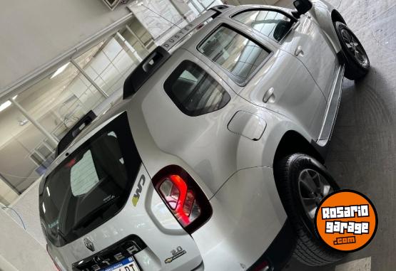 Camionetas - Renault Duster Privilege 2016 Nafta 74329Km - En Venta