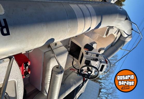 Embarcaciones - SEMIRRIGIDO CON MOTOR 40 - En Venta