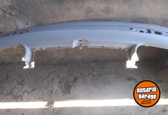 Accesorios para Autos - PARAGOLPE GOLF 2006 - En Venta