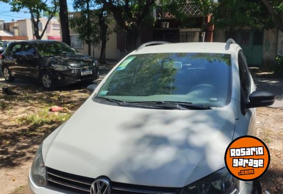 Autos - Volkswagen Suran treedline 2013 GNC 150000Km - En Venta