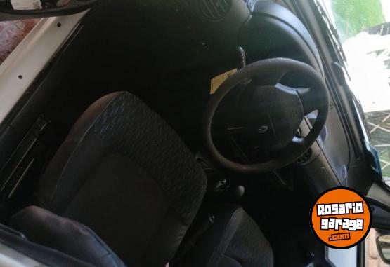 Utilitarios - Renault KANGOO 2014 GNC 225000Km - En Venta