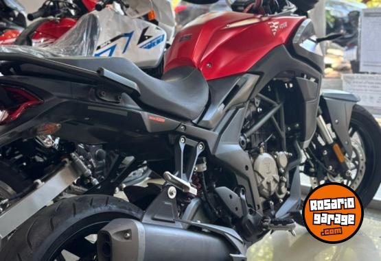 Motos - Voge 300 DS 2024 Nafta 12836Km - En Venta