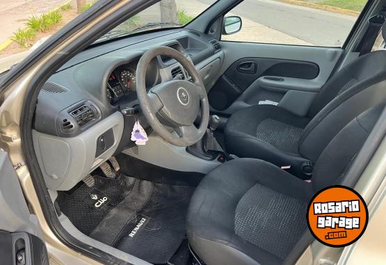 Autos - Renault Clio 2012 Nafta 200000Km - En Venta