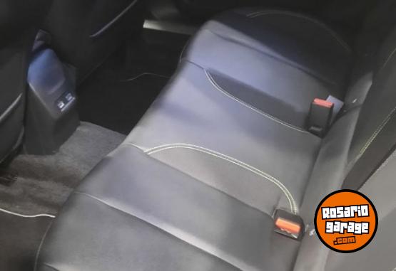 Autos - Peugeot 2008 GT AT 2024 Nafta 6500Km - En Venta