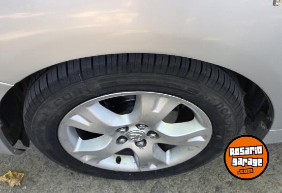 Autos - Toyota Corolla 2009 Nafta 100000Km - En Venta