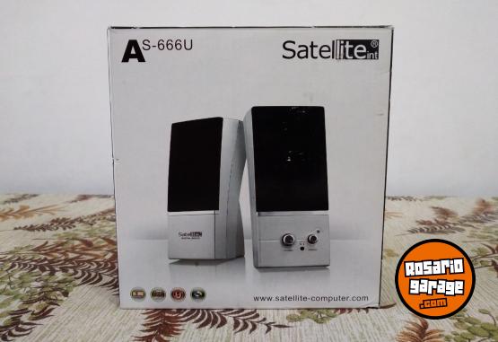 Informática - Parlantes Satellite AS-666U para PC de escritorio o Laptop - En Venta