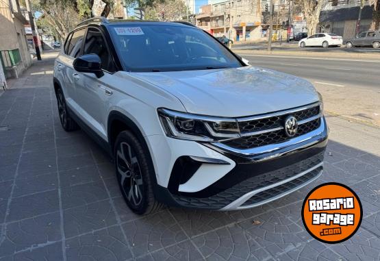 Camionetas - Volkswagen Taos 2025 Nafta 4000Km - En Venta