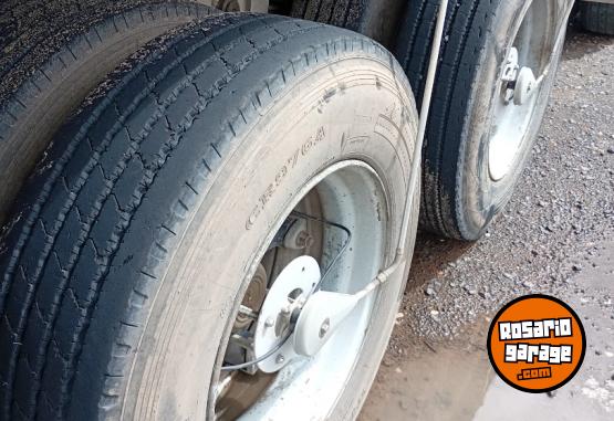 Camiones y Grúas - Vedo equipo completo - En Venta