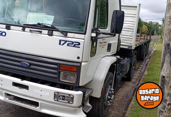 Camiones y Grúas - Vedo equipo completo - En Venta