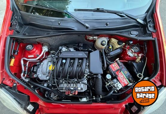 Utilitarios - Renault Kangoo 2014 GNC 140000Km - En Venta