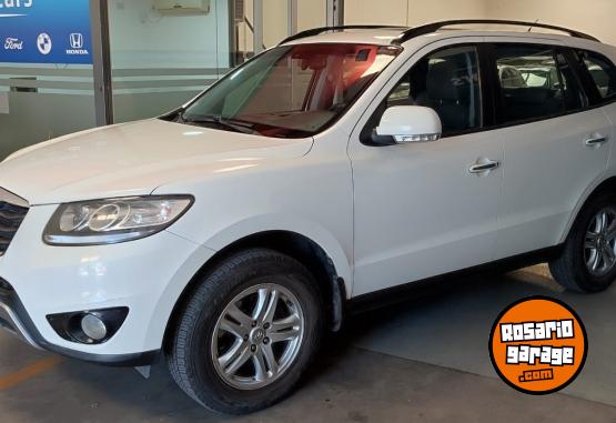 Camionetas - Hyundai SANTA FE 2012 Nafta 193000Km - En Venta