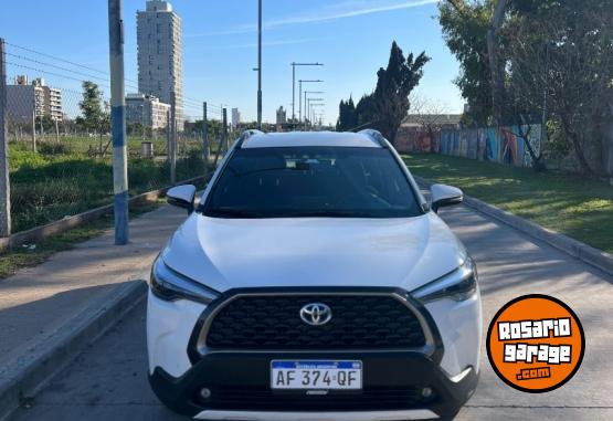 Autos - Toyota COROLLA CROSS XEI HEV 1.8 2022 Electrico / Hibrido 60000Km - En Venta