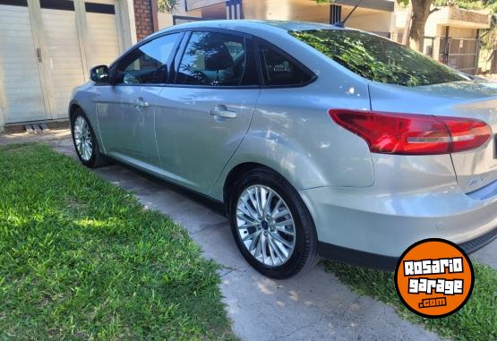 Autos - Ford Focus 2016 Nafta 131000Km - En Venta