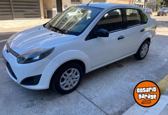 Autos - Ford Fiesta 2013 Nafta 143000Km - En Venta