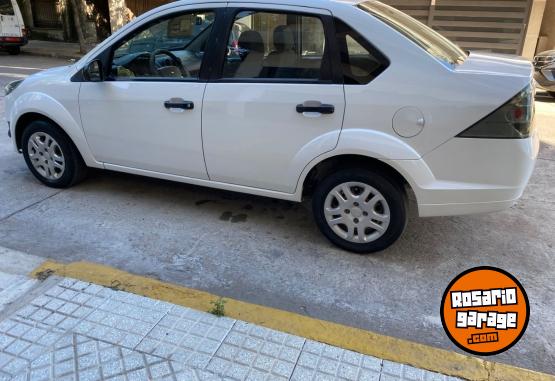 Autos - Ford Fiesta 2013 Nafta 143000Km - En Venta