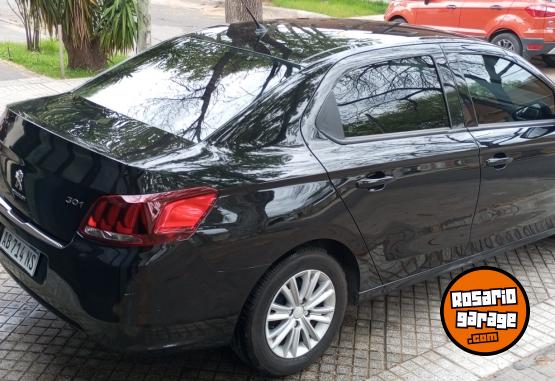 Autos - Peugeot 301 2017 Diesel 130000Km - En Venta