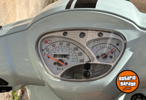 Motos - Kymco like 125 2022 Nafta 11300Km - En Venta