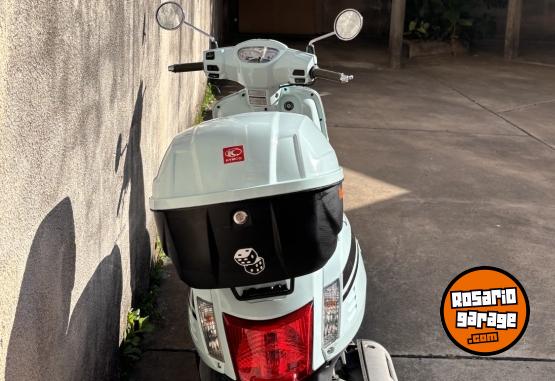 Motos - Kymco like 125 2022 Nafta 11300Km - En Venta