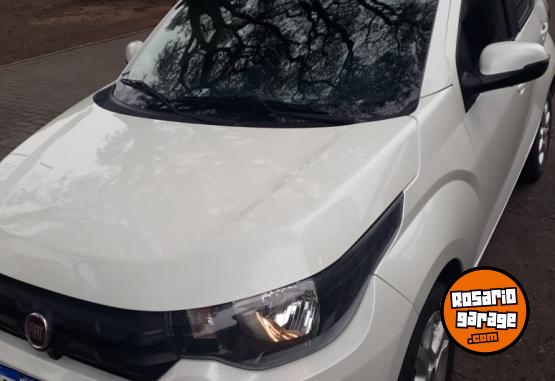 Autos - Fiat Mobi 2017 Nafta 80600Km - En Venta
