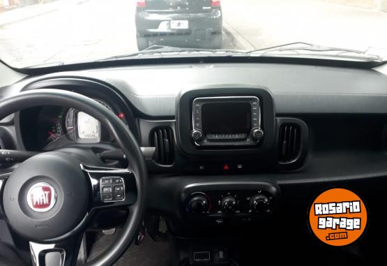 Autos - Fiat Mobi 2017 Nafta 80600Km - En Venta