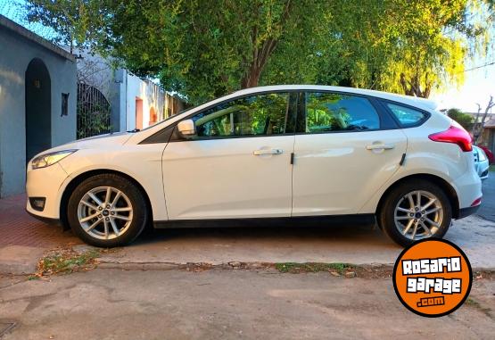 Autos - Ford Focus 3 S 1.6 2017 Nafta 18000Km - En Venta