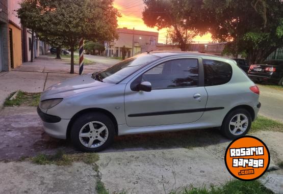 Autos - Peugeot 206 2000 GNC 200000Km - En Venta