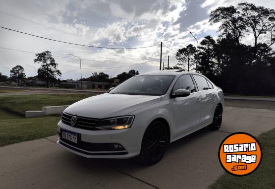 Autos - Volkswagen Vento Higlhine 1.4 TSI AT 2017 Nafta 120700Km - En Venta