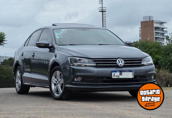 Autos - Volkswagen Vento higline 2017 Nafta 93000Km - En Venta