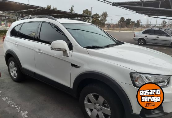 Camionetas - Chevrolet Captiva 2017 Nafta 110000Km - En Venta