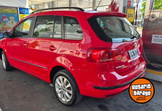 Autos - Volkswagen Suran 2011 GNC 135000Km - En Venta