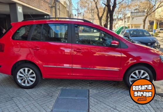 Autos - Volkswagen Suran 2011 GNC 135000Km - En Venta