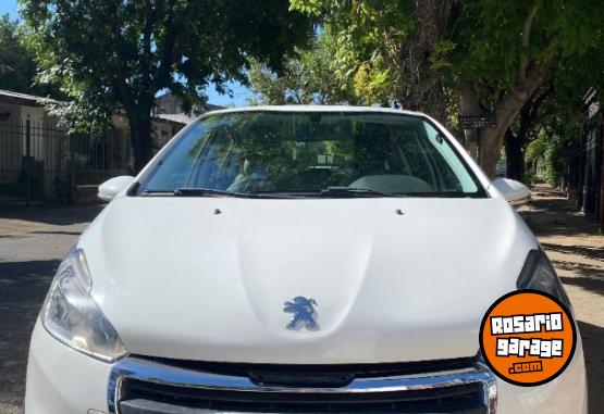 Autos - Peugeot 208 active 1.6 2017 Nafta 118000Km - En Venta
