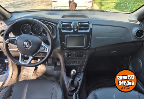 Autos - Renault Sandero intens garantía p 2023 Nafta 58000Km - En Venta