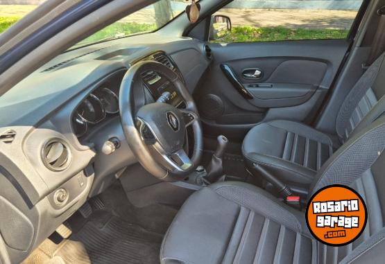 Autos - Renault Sandero intens garantía p 2023 Nafta 58000Km - En Venta