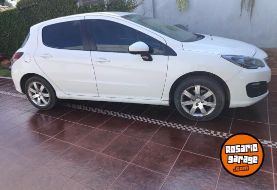 Autos - Peugeot 308 active 2015 Nafta 95000Km - En Venta