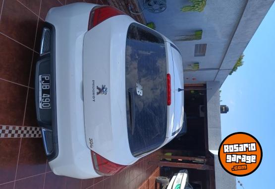 Autos - Peugeot 308 active 2015 Nafta 95000Km - En Venta