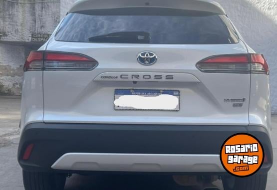 Autos - Toyota COROLLA CROSS 2021 Electrico / Hibrido 26000Km - En Venta