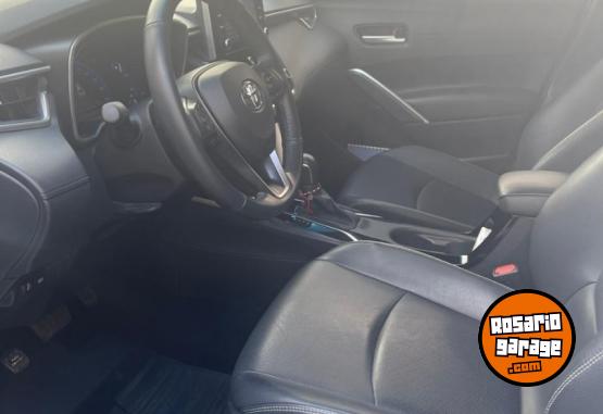 Autos - Toyota COROLLA CROSS 2021 Electrico / Hibrido 26000Km - En Venta