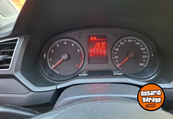 Autos - Volkswagen Gol Trend Line 1.7. 5p, L 2021 Nafta 34900Km - En Venta