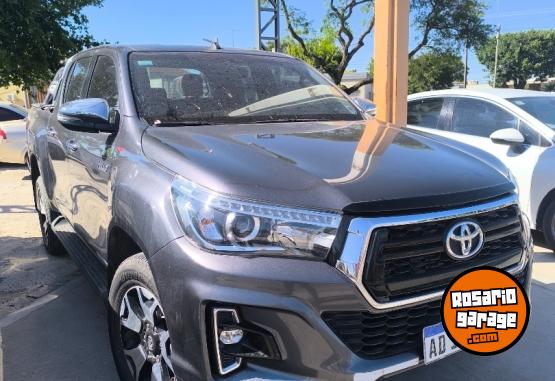 Camionetas - Toyota Toyota Hilux 2.8TDI C/D 2018 Diesel 113000Km - En Venta