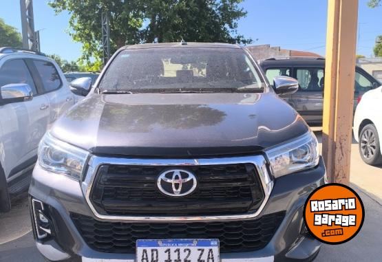 Camionetas - Toyota Toyota Hilux 2.8TDI C/D 2018 Diesel 113000Km - En Venta