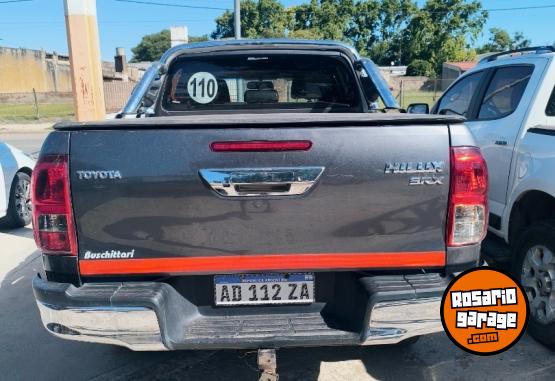 Camionetas - Toyota Toyota Hilux 2.8TDI C/D 2018 Diesel 113000Km - En Venta