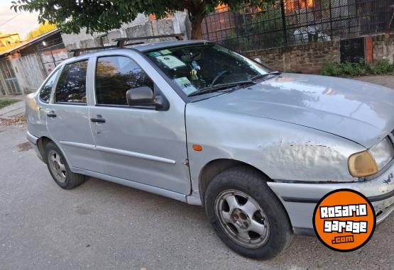 Autos - Volkswagen Polo classic 1.6 1998 Nafta 200000Km - En Venta