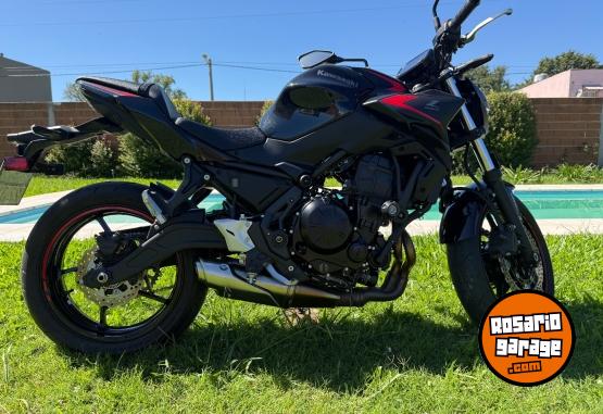 Motos - Kawasaki Z650 2023 Nafta 9000Km - En Venta
