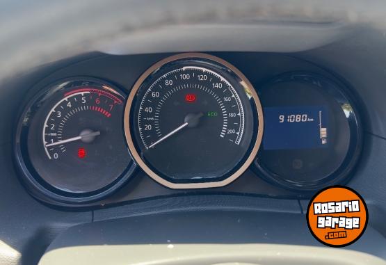 Camionetas - Renault Duster 2017 Nafta 91080Km - En Venta