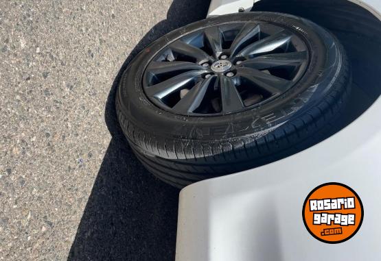 Autos - Toyota Corolla 2012 Nafta 228000Km - En Venta